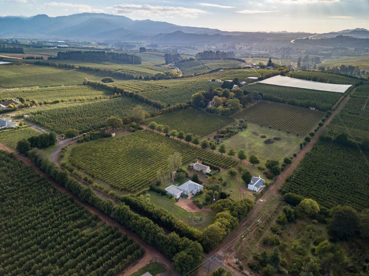 Belfield Wines And Farm Cottages Grabouw Eksteriør bilde